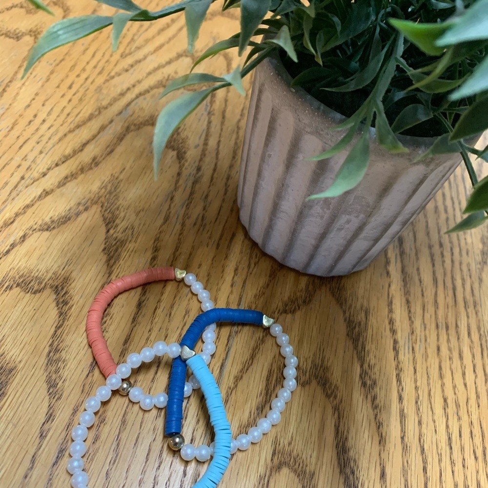 {Handmade} Colorful Beaded Bracelet Set